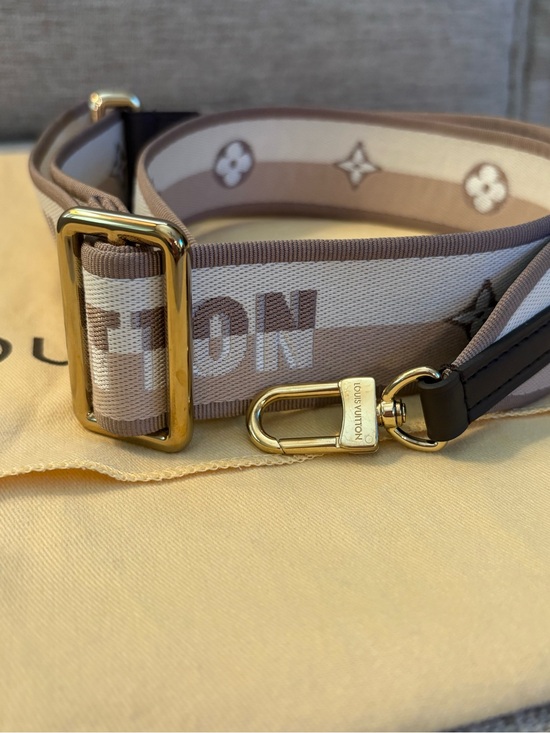 Louis Vuitton Handbags - Louis Vuitton Bandouliere Beige & Brown Monogram Adjustable Strap Gold clasps